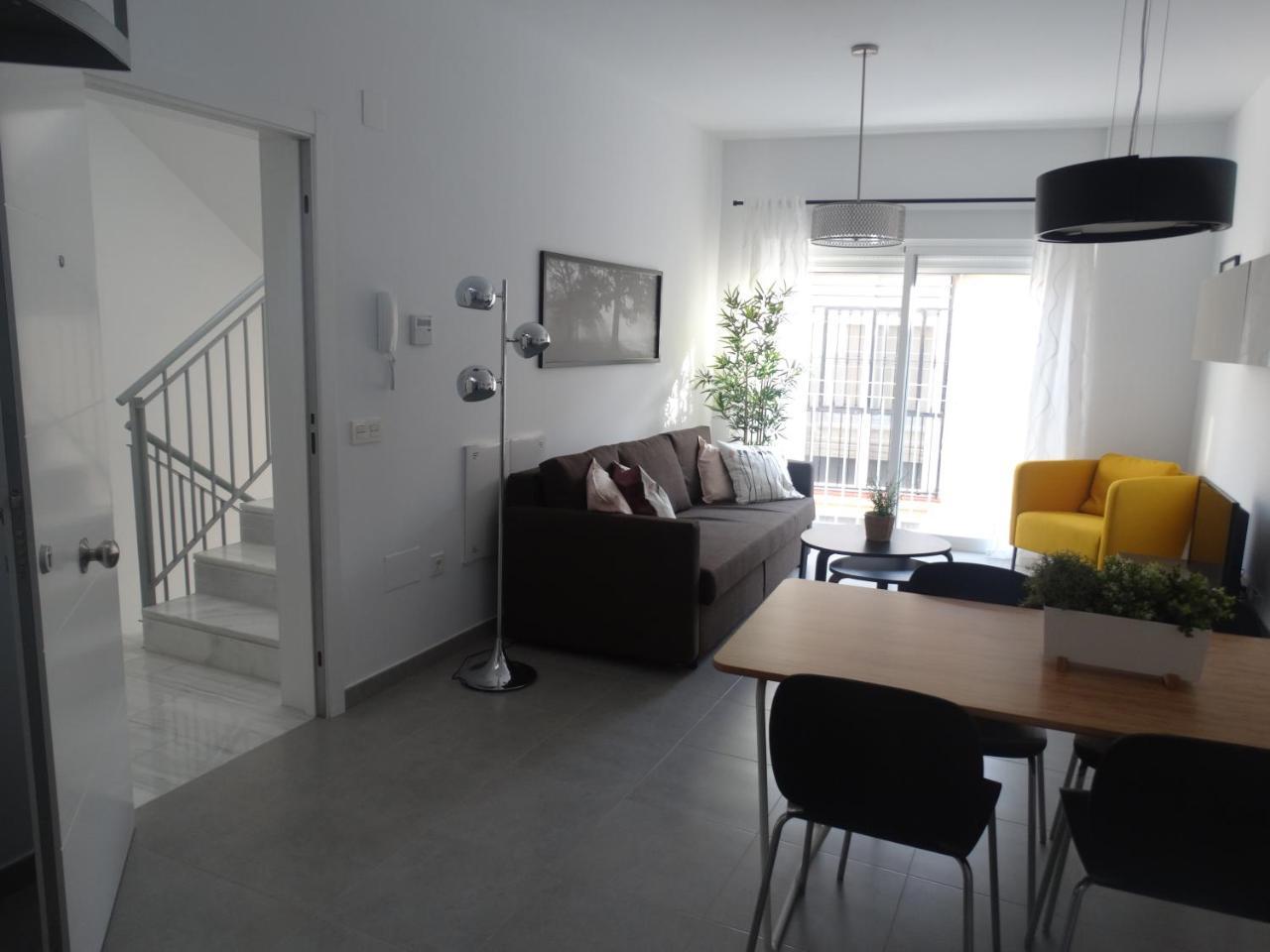 Malaga Apartamentos Bagian luar foto