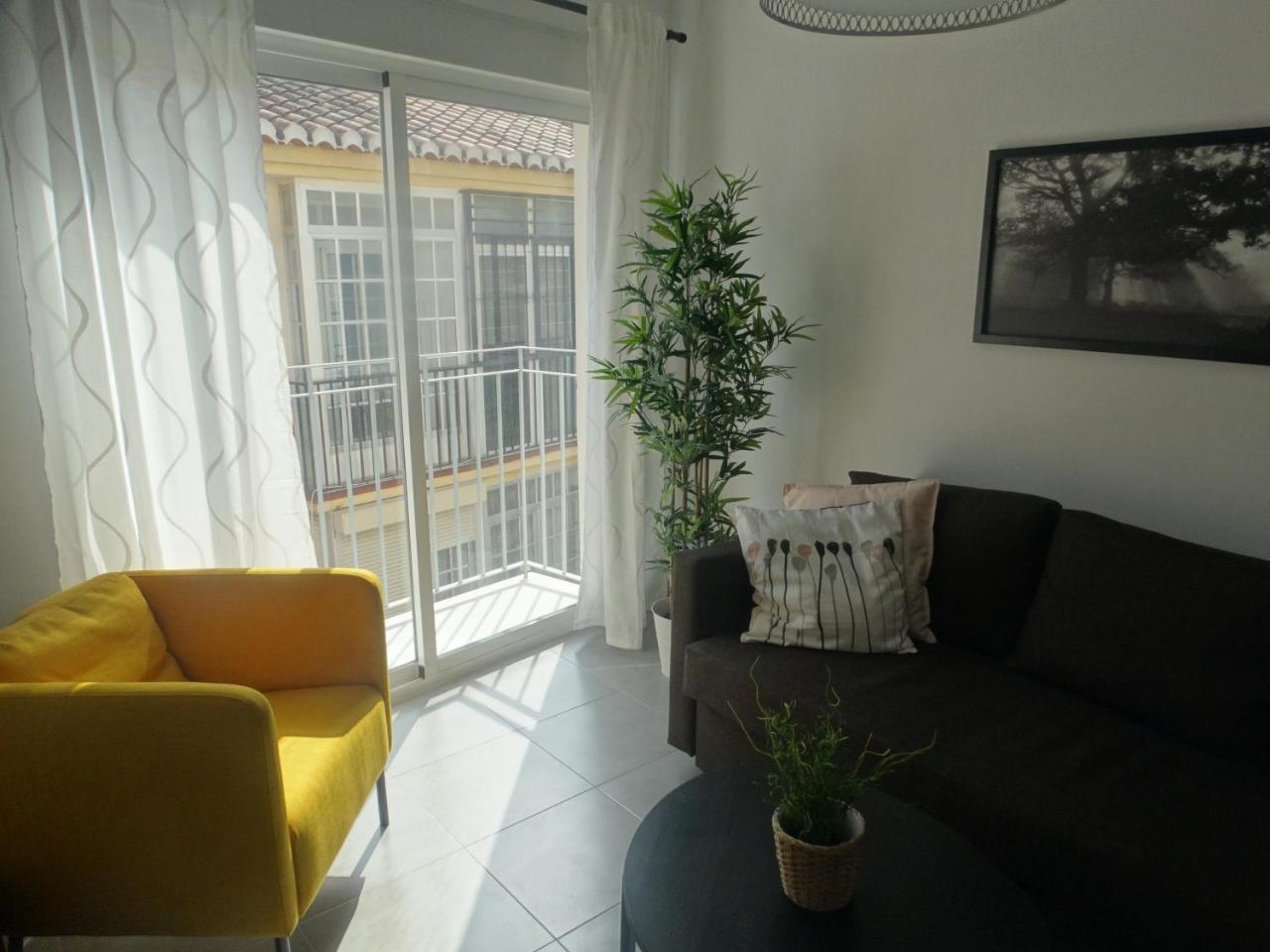 Malaga Apartamentos Bagian luar foto