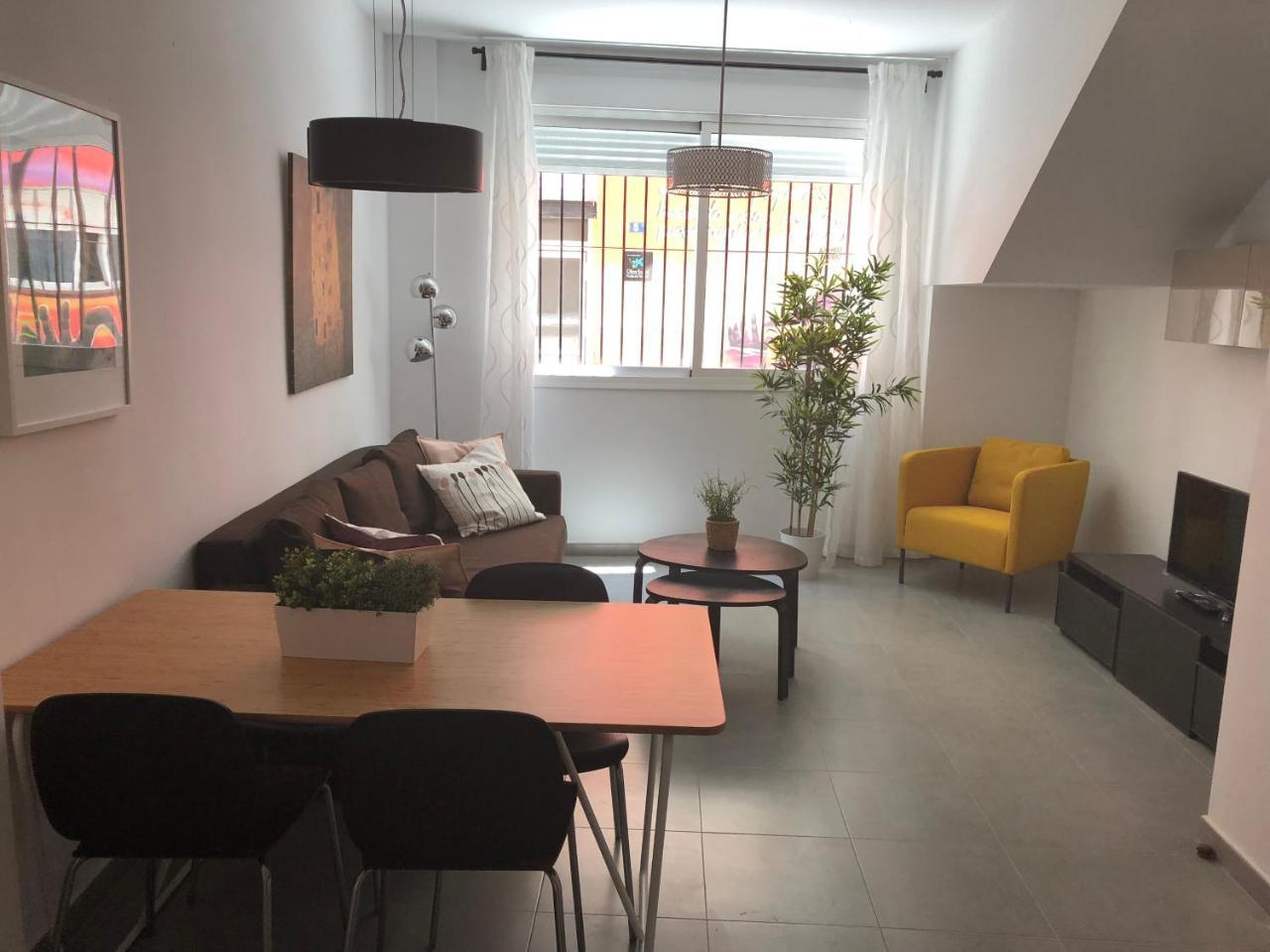 Malaga Apartamentos Bagian luar foto