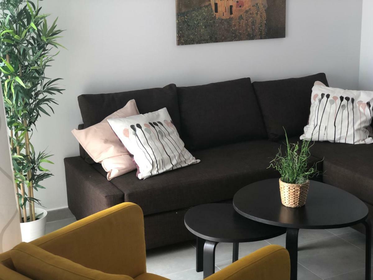 Malaga Apartamentos Bagian luar foto